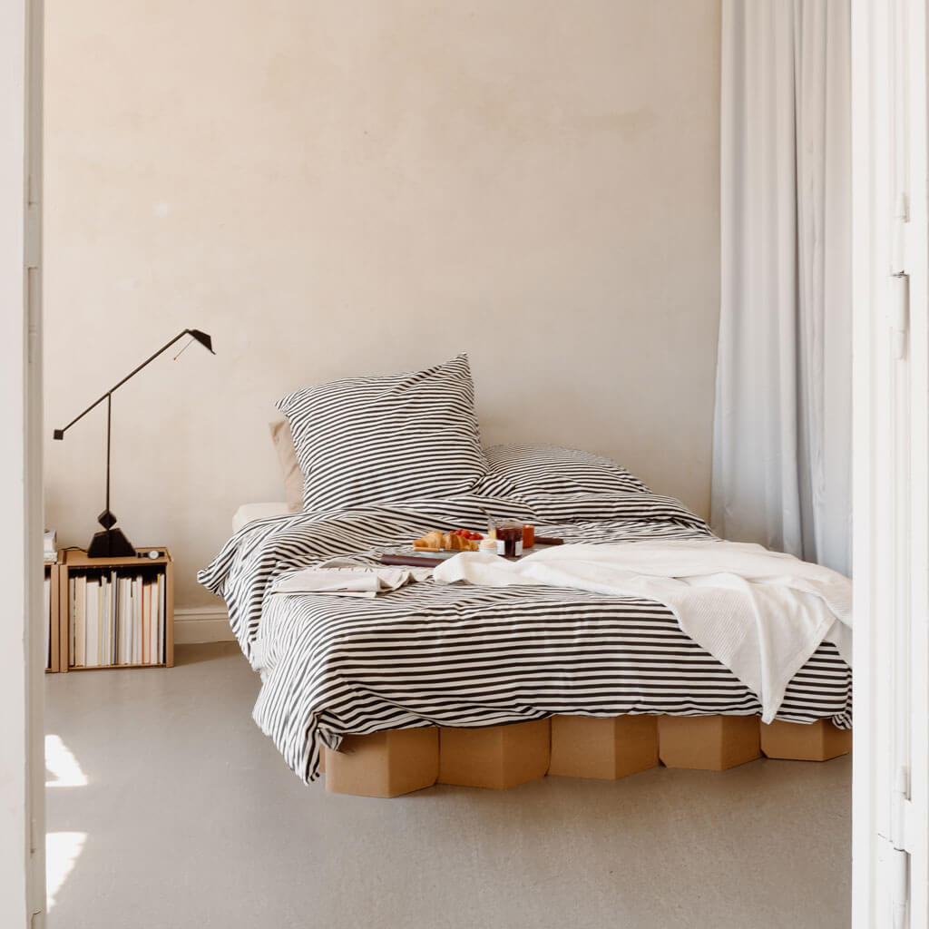 ROOM IN A BOX Bett 2.0 LOW natur 
