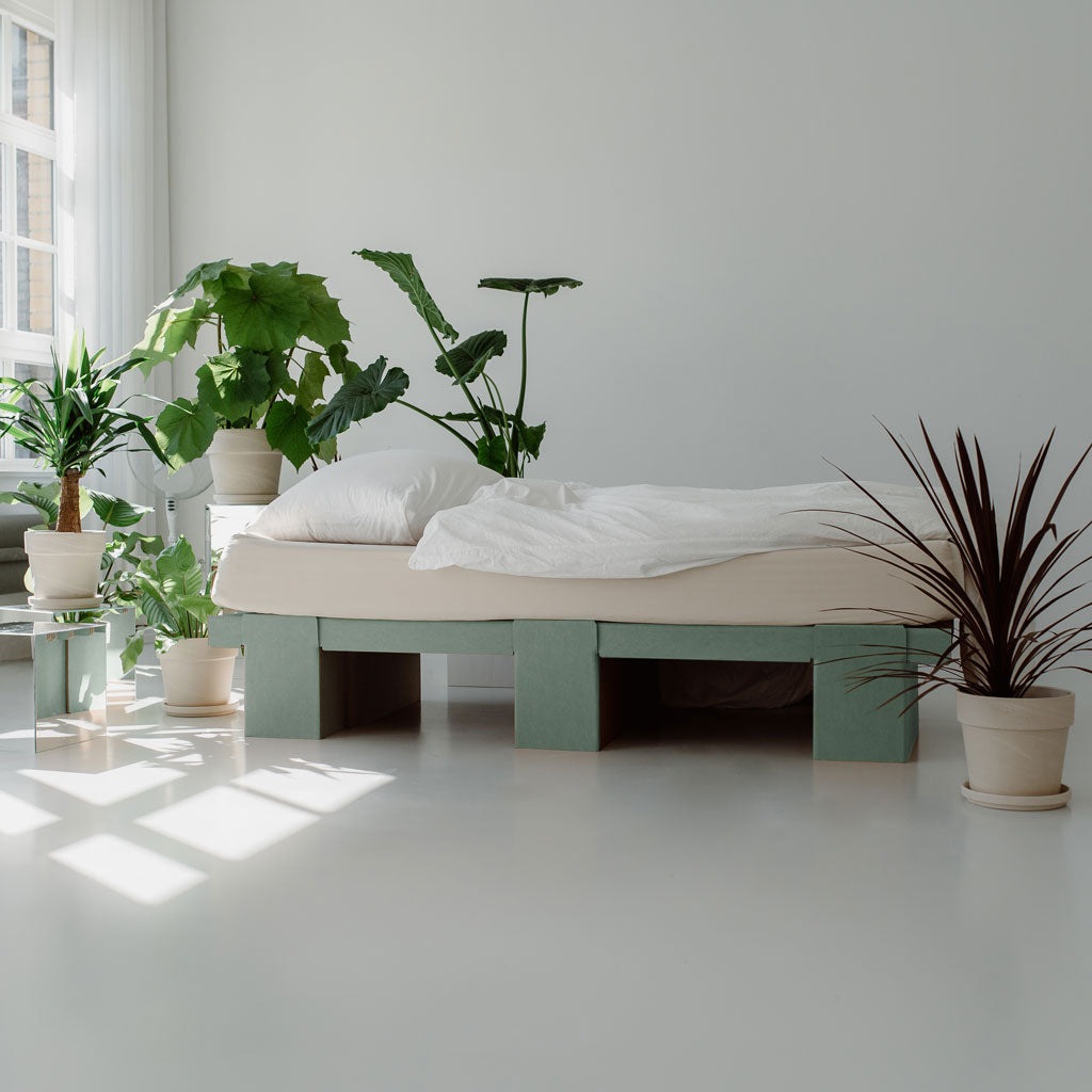 ROOM IN A BOX Stauraumbett Breite S in salbei ohne Schubladen, mit Matratze und Bettwäsche