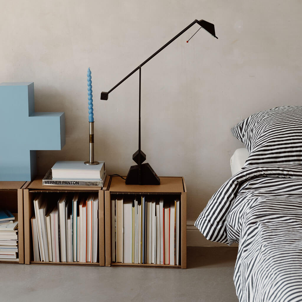 ROOM IN A BOX - Modulares Regal 1x4