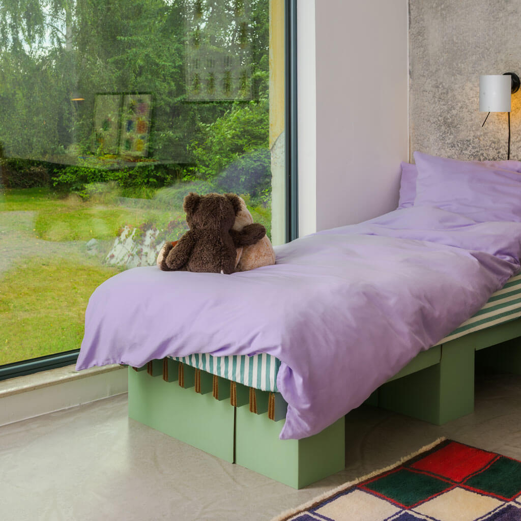 ROOM IN A BOX Stauraumbett Breite S in salbei ohne Schubladen, mit Matratze und Bettwäsche