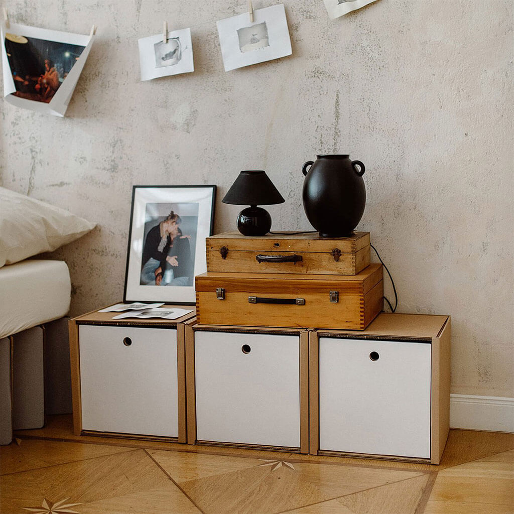 ROOM IN A BOX - Modulares Regal 1x3 mit drei hohen Schubladen in weiß