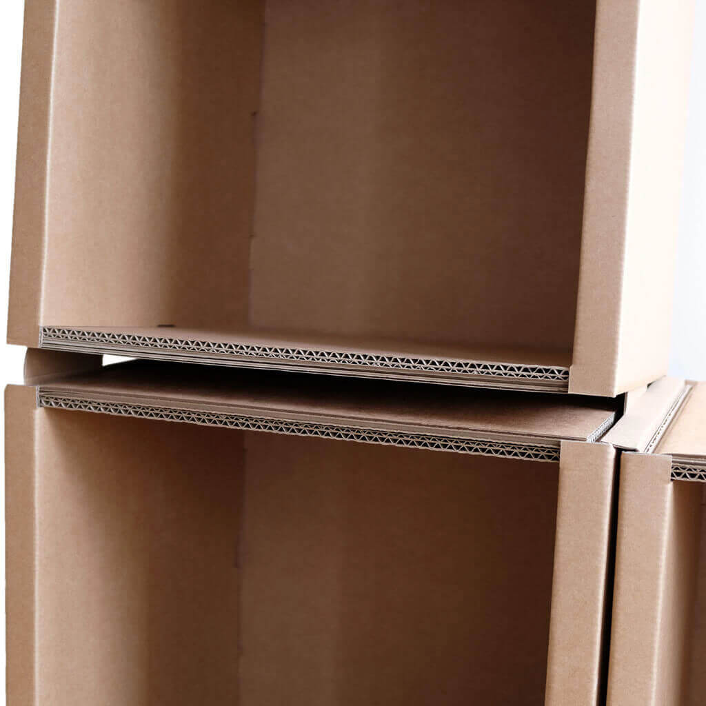 ROOM IN A BOX - Modulares Regalsystem, Grundmodule vertikal verbinden